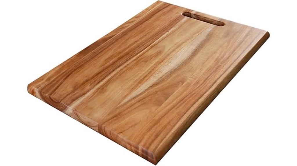 acacia wood cutting board